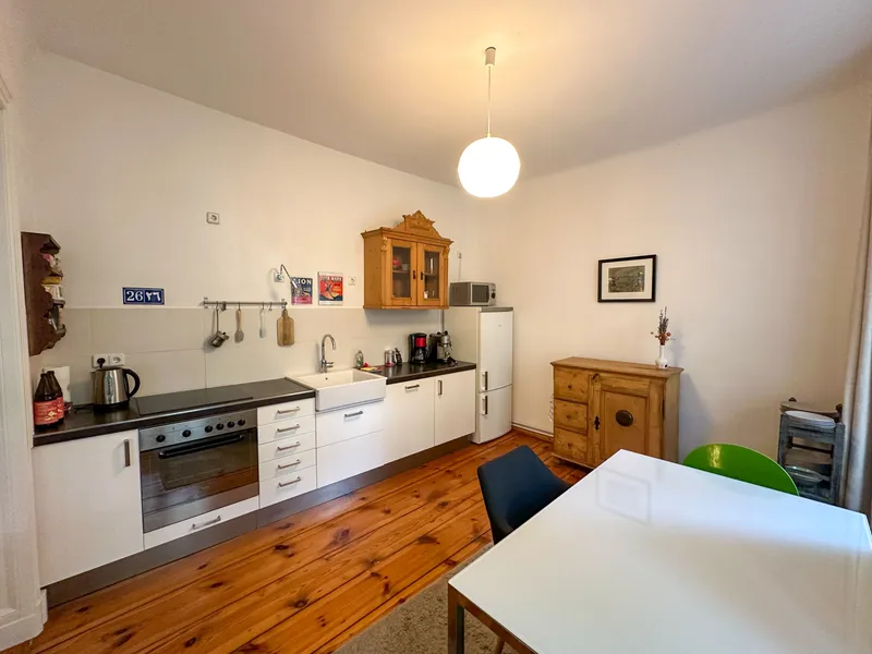 Stylish 3 room Altbau in the heart of Kreuzberg — photo 1